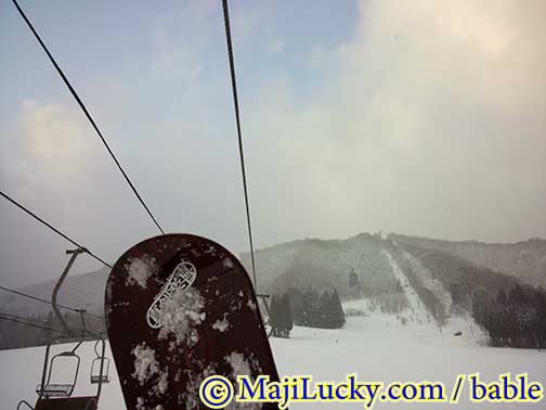 13-14流葉 20131227 湿雪のためエクストルーデッドソールにNOTwaxでやっと滑れた飛騨流葉